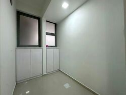 Prive (D19), Condominium #576815331